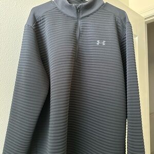 Xl under armour black sweater